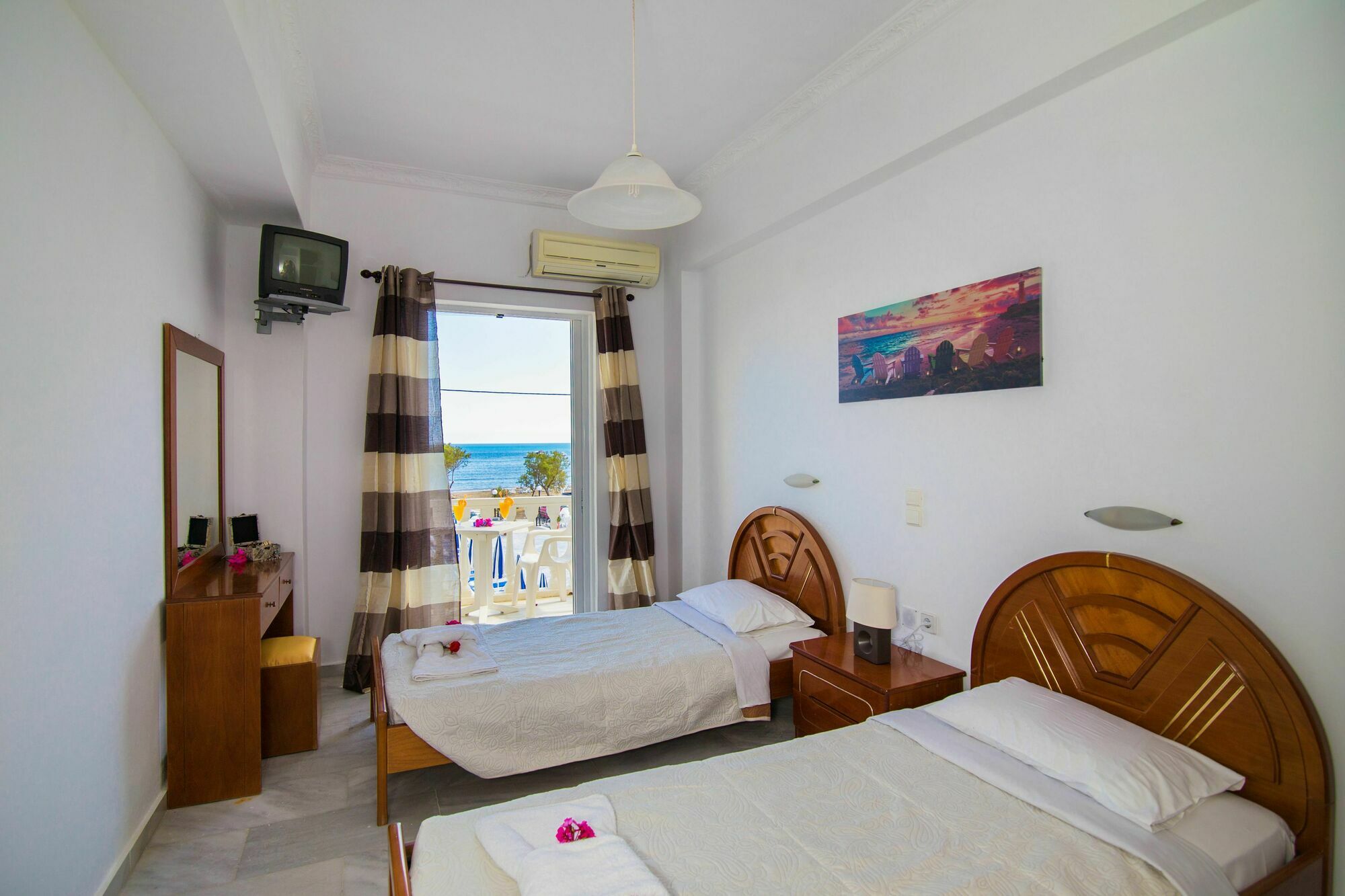 Villa Doris Laganas Luaran gambar